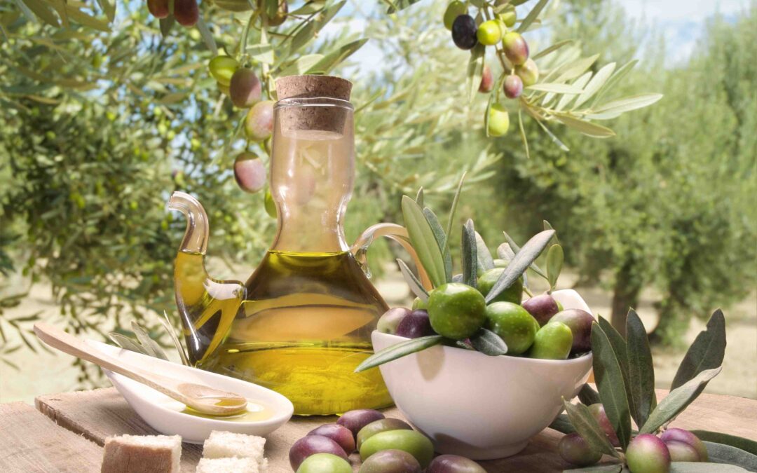 PERSPECTIVAS A CORTO PLAZO PARA EL ACEITE DE OLIVA: ALTOS PRECIOS Y SUBIDA DEL CONSUMO